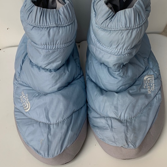 The North Face Light Blue Puffer Booties small - Picture 1 of 4